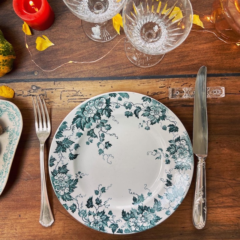 assiette-plate-marion-stamand-hamage-artdelatable-ancien