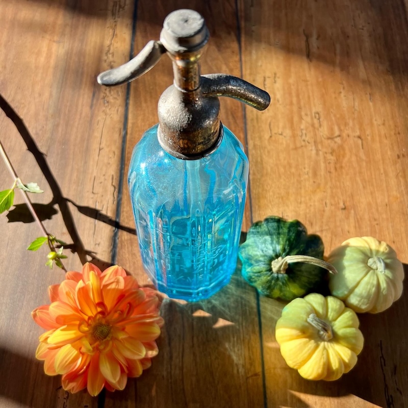 siphon-bistrot-objet-deco-vintage-eau-de-seltz-brocante-brocnpeps