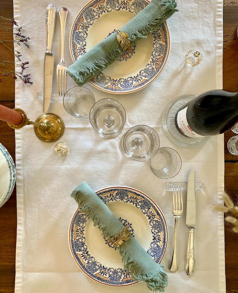 assiette-plate-rouennais-longwy-vaisselle-faience-france-art-de-la-table-brocnpeps