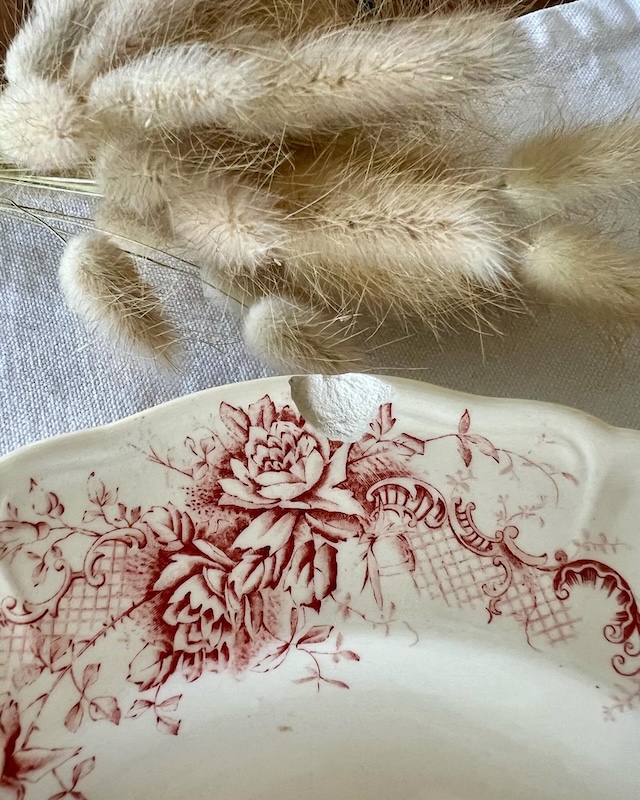 assiette-creuse-lonchamp-rose-rocroy-vintage-vaisselle-brocnpeps