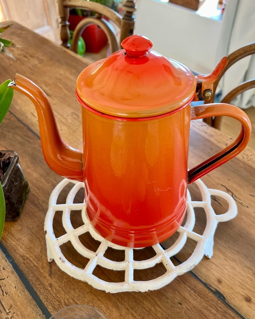 cafetière_coucher_de_soleil_emaillée_vintage_campagne_chic_brocnpeps