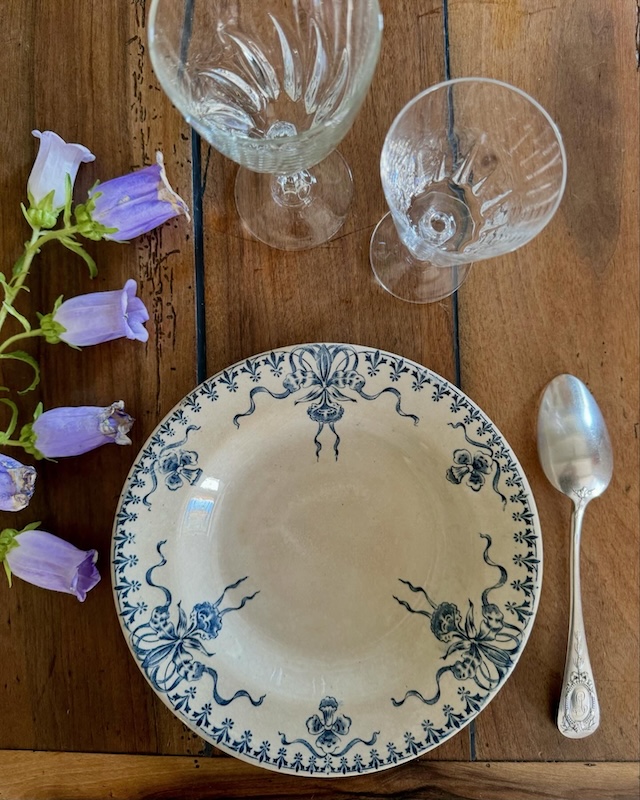 assiette_creuse_bleu_gien_venise_ancien_art_de_la_table_brocnpeps